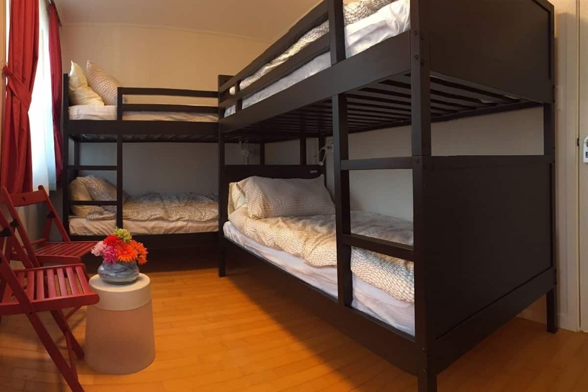 Luxe beddengoed, een strijkplank/strijkijzer, gratis wifi