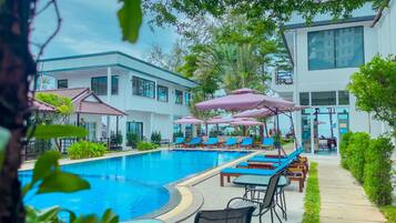 Phòng đôi Deluxe, 1 phòng ngủ, có thể sử dụng hồ bơi, cạnh hồ bơi | Quang cảnh ban công