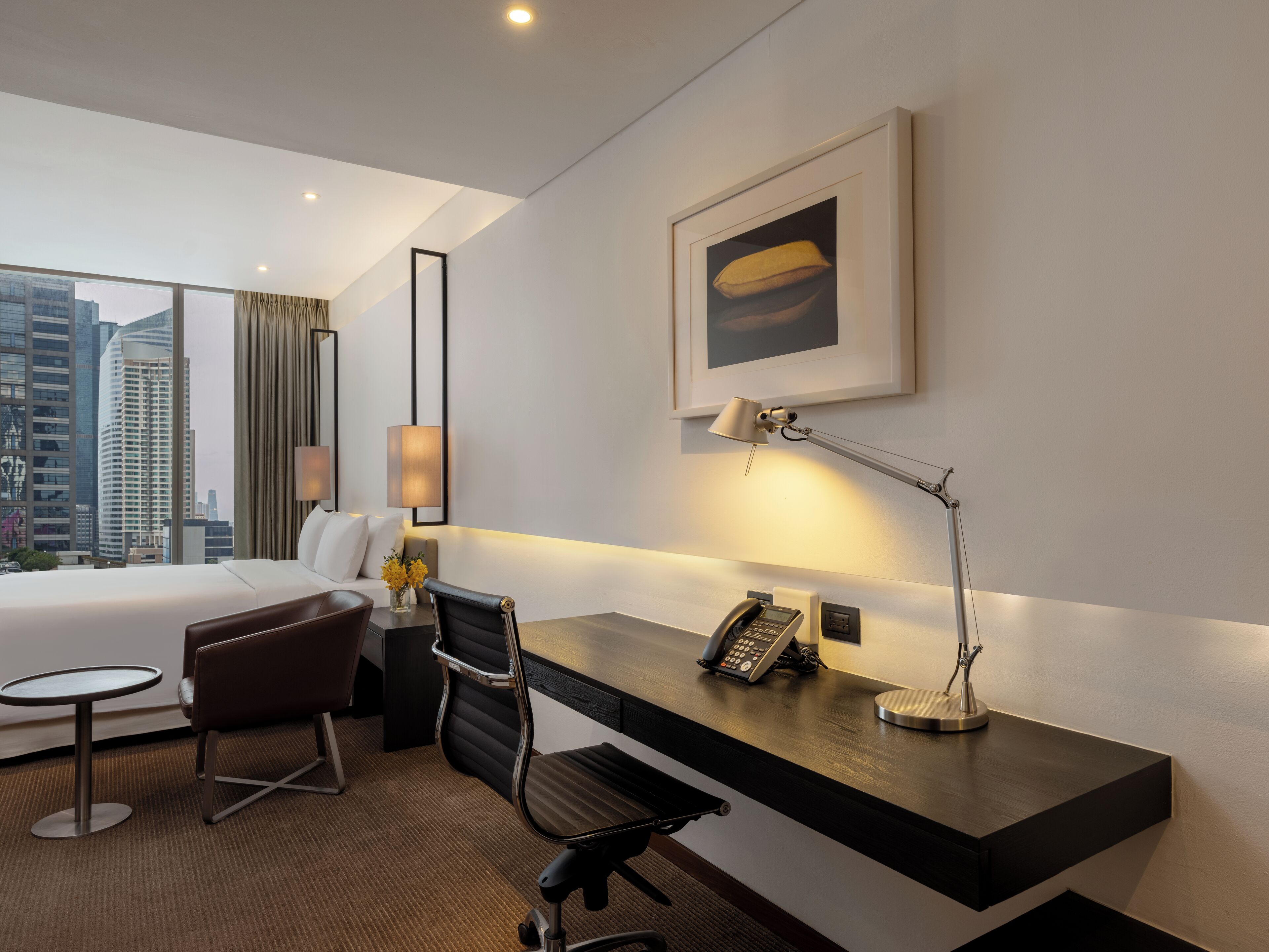 club 10 | 1 bedroom, premium bedding, in-room safe, desk