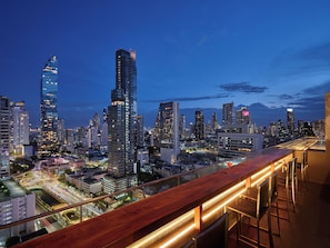 Rooftop bar - Amara Bangkok (Bangkok)