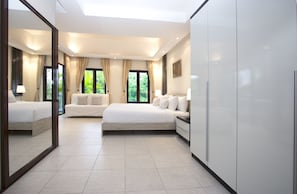 Premium bedding, in-room safe, individually decorated - Arabella Villas Pattaya (Pattaya)