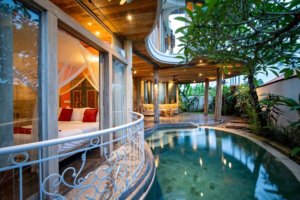 尊爵別墅, 花園景觀 | 書桌、筆電工作空間、熨斗/熨衣板、免費無線上網