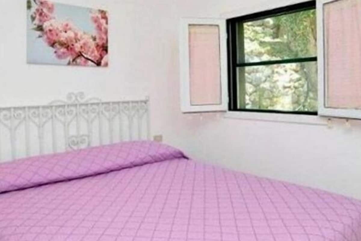 Apartment, 1 Schlafzimmer | Minibar, Schreibtisch, schallisolierte Zimmer, kostenlose Babybetten