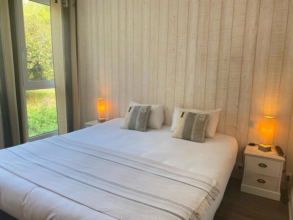 Habitación estándar doble | Escritorio, cunas gratuitas, camas supletorias y wifi gratis