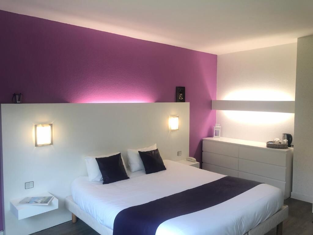Club Quadruple Room | Desk, cribs (free), rollaway beds (surcharge), WiFi (free)