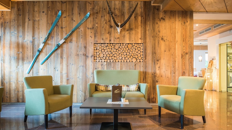 Mountain Living Apartments