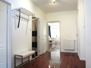 Comfort Apartment, 2 Bedrooms, Refrigerator & Microwave | Room amenity - Flatprovider Comfort Humboldt Apartment (Vienna)