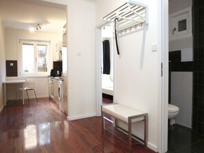 Living area - Flatprovider Comfort Humboldt Apartment (Vienna)