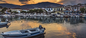 Epavlis Boutique Suites