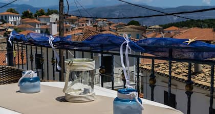 Epavlis Boutique Suites