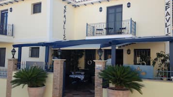 Fachada del alojamiento