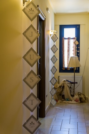Interior detail - Epavlis Boutique Suites (Delphi)