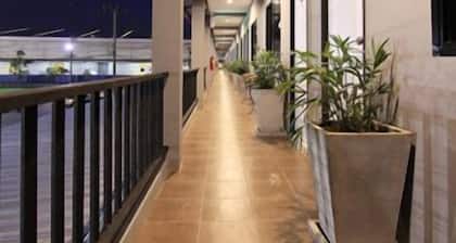 Eazy Motel Bangna