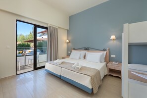 Family Room | Desk, soundproofing, free WiFi, bed sheets - Matoula Beach Hotel (Rhodes)