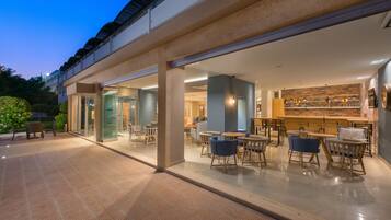 Daily buffet breakfast (EUR 10 per person)