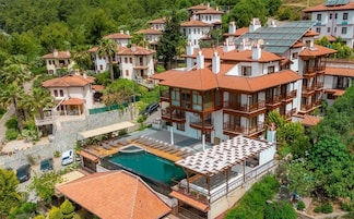 Konaklama yerinin ön cephesi