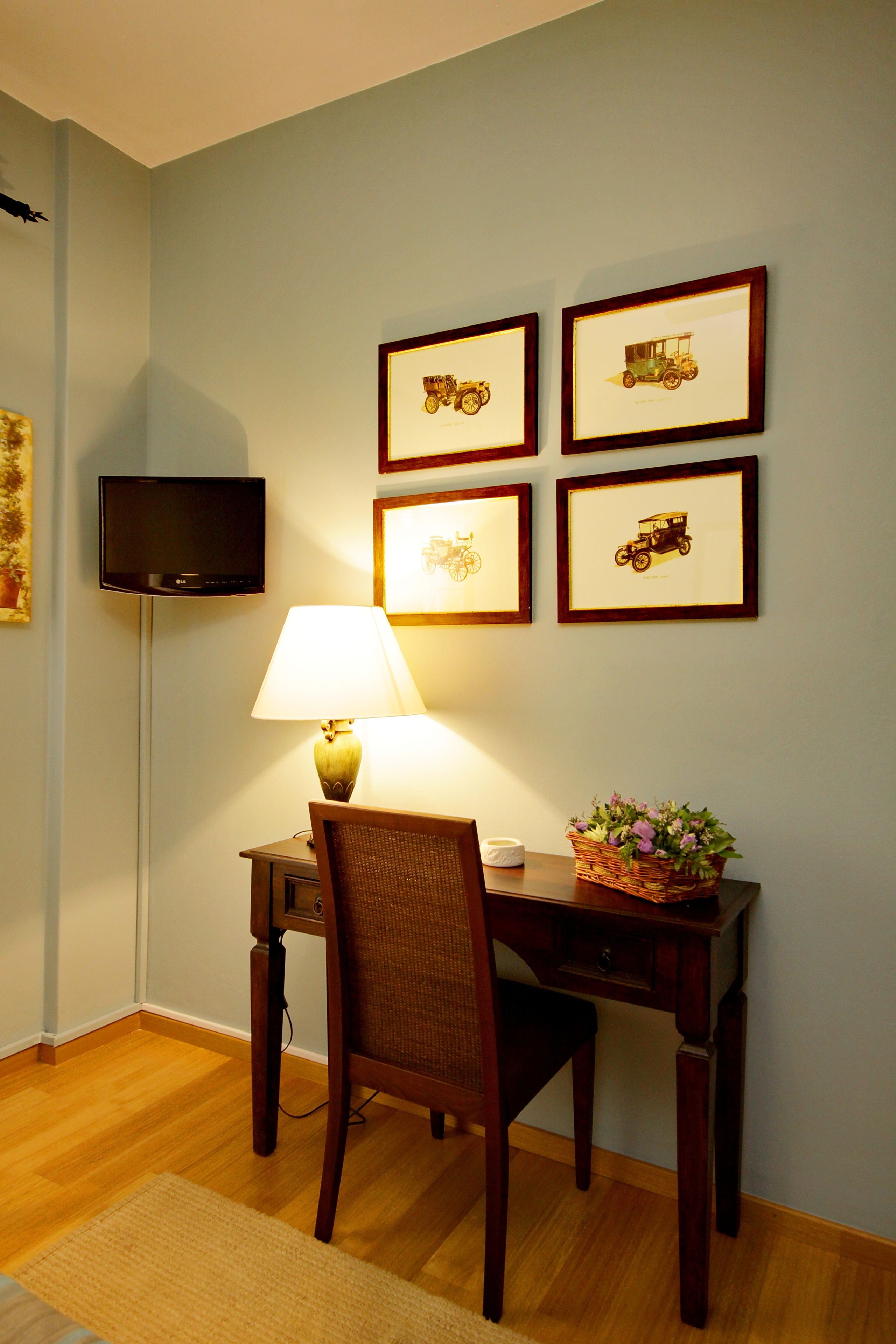 comfort studio | 1 bedroom, in-room safe, individually decorated, individually furnished