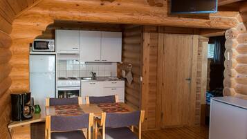 Casa de campo estándar, 1 habitación, sauna | Zona de estar | Una televisión de pantalla plana