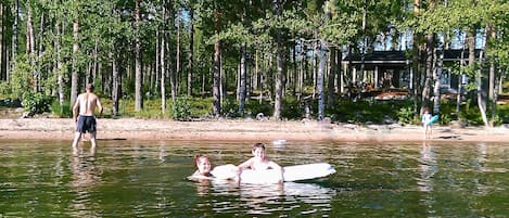 Private beach, sun loungers, beach volleyball, rowing