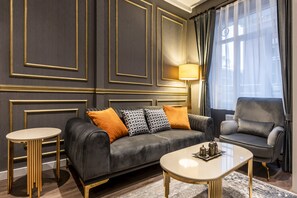 Appart'hôtel Luxe | Minibar, coffres-forts dans les chambres, bureau, Wi-Fi gratuit