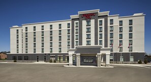 Front of property - Hampton Inn by Hilton Timmins (Timmins)