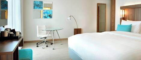 Premium Room, 1 King Bed | 1 bedroom, in-room safe, desk, soundproofing