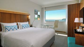 Quarto, 1 cama King (View) | Frigobar, cofres nos quartos, escrivaninha