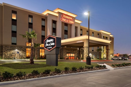 Exterior. Hampton Inn & Suites Corpus Christi