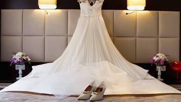 In-room safe, desk, iron/ironing board, free WiFi