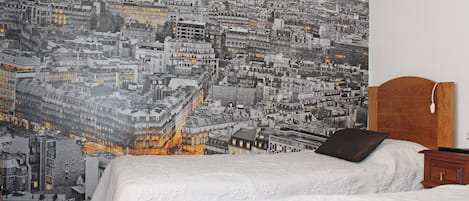 Economy Twin Room (Shared Shower) | Free WiFi, bed sheets