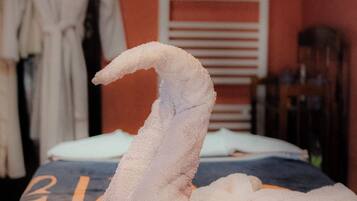 Hammam, soins corporels, gommages corporels, 1 salle de soins