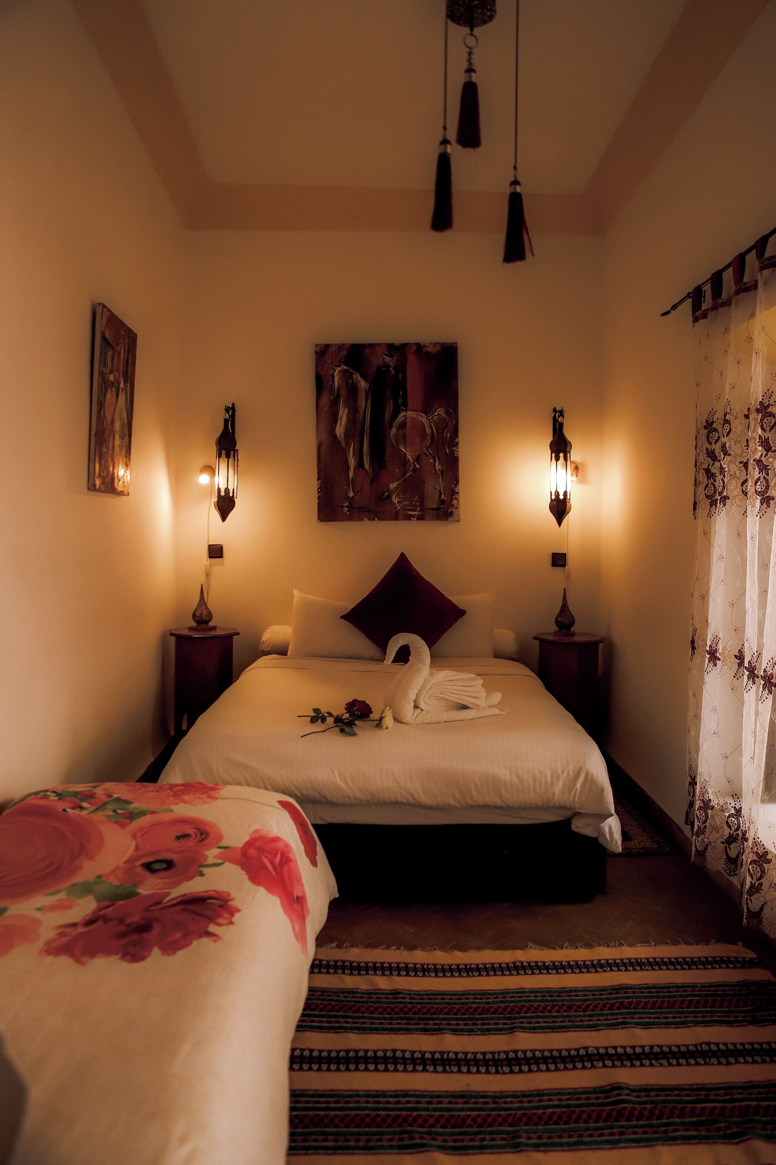 Exclusive-suite (Anaar) | Premium-sengetøj, pengeskab på værelset, individuelt design