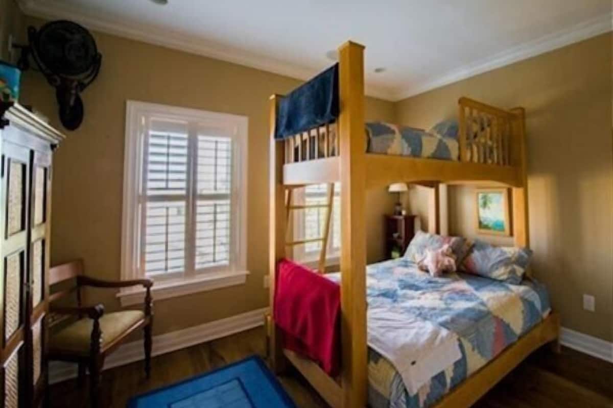 Maison Luxe, 5 chambres | Accès au Wi-Fi (inclus), décor unique, ameublement unique
