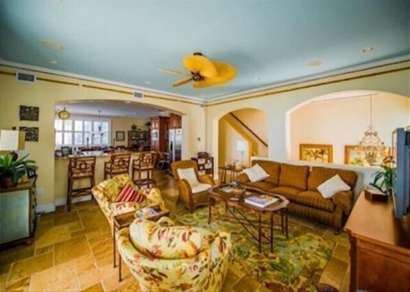 Exclusive Aqua Escape (5 Bedroom Exclusive Beachfront Home) | Living room - Luxury Homes by BeachTime Rentals Indian Rocks Beach (Indian Rocks Beach)