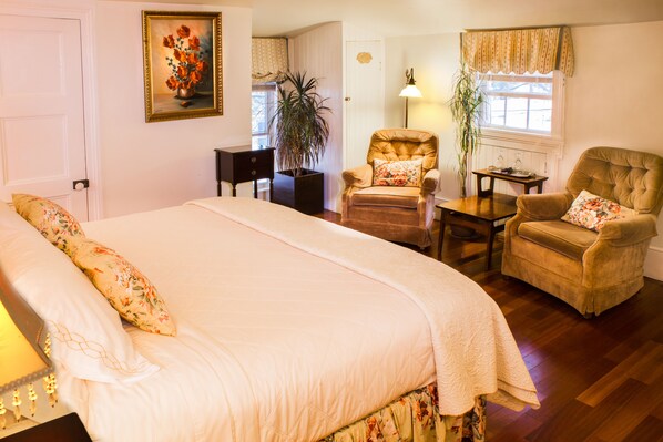 1 bedroom, Frette Italian sheets, premium bedding, pillow-top beds