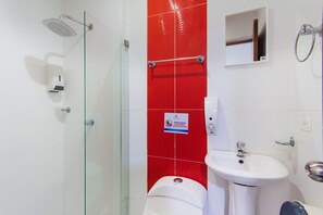 Double Estándar | Bathroom