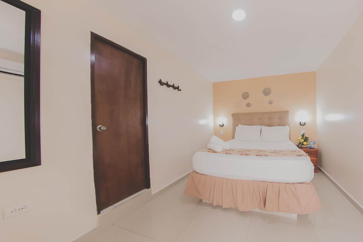 In-room safe, desk, blackout curtains, free WiFi