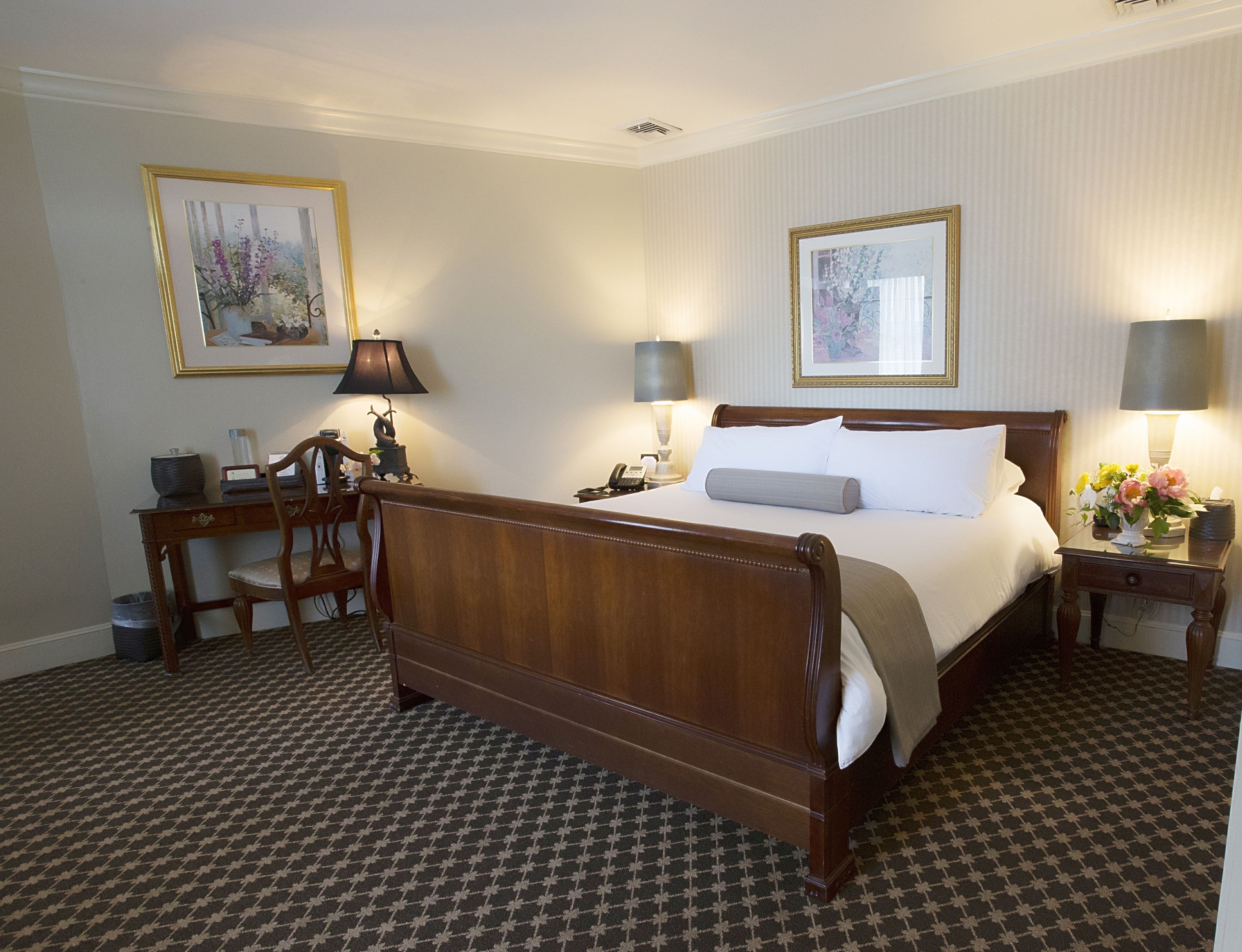 standard room | premium bedding, iron/ironing board, free wifi, bed sheets