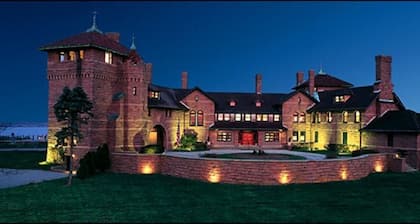 OceanCliff Hotel