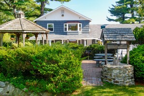 Property grounds - Kittery Inn and Suites (Kittery)