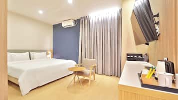 Deluxe Double | Bộ đồ giường cao cấp, chăn bông, màn/rèm cản sáng, phòng cách âm