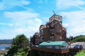 Exterior - Hyacinth Pension (Tongyeong)