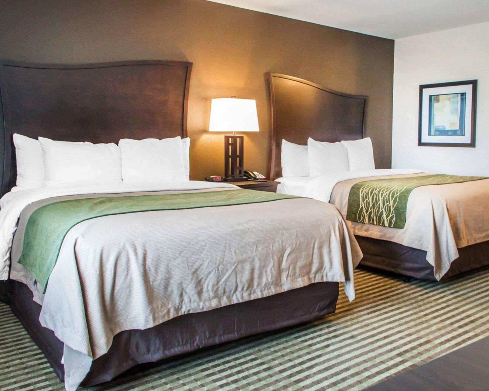 Desk, iron/ironing board, free cribs/infant beds, free WiFi