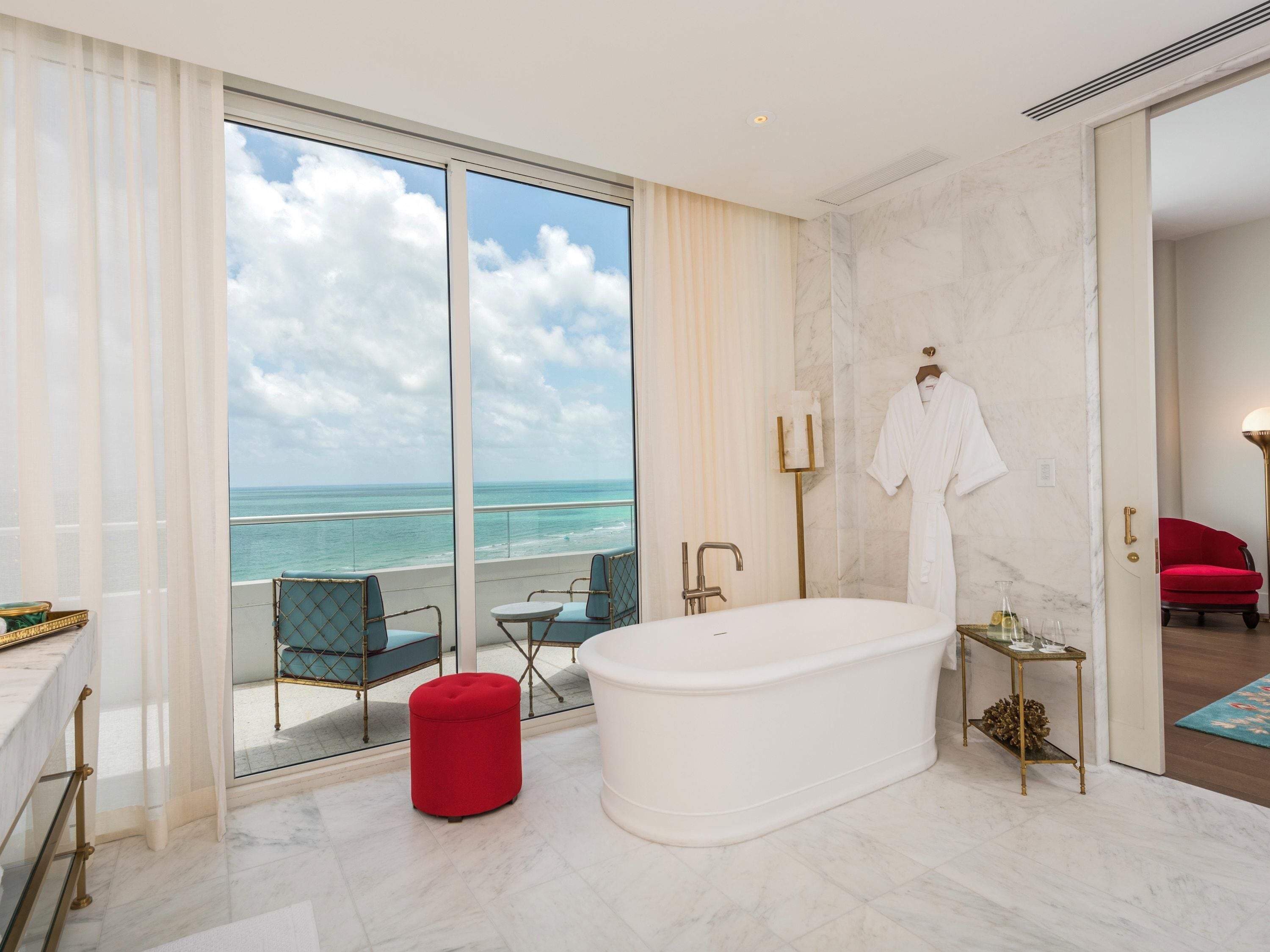 Oceanfront 3 Bedroom Suite | Premium bedding, minibar, in-room safe, soundproofing
