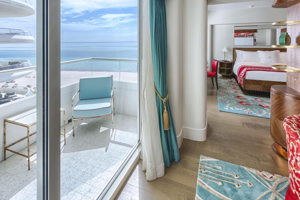 1 bedroom, premium bedding, minibar, in-room safe