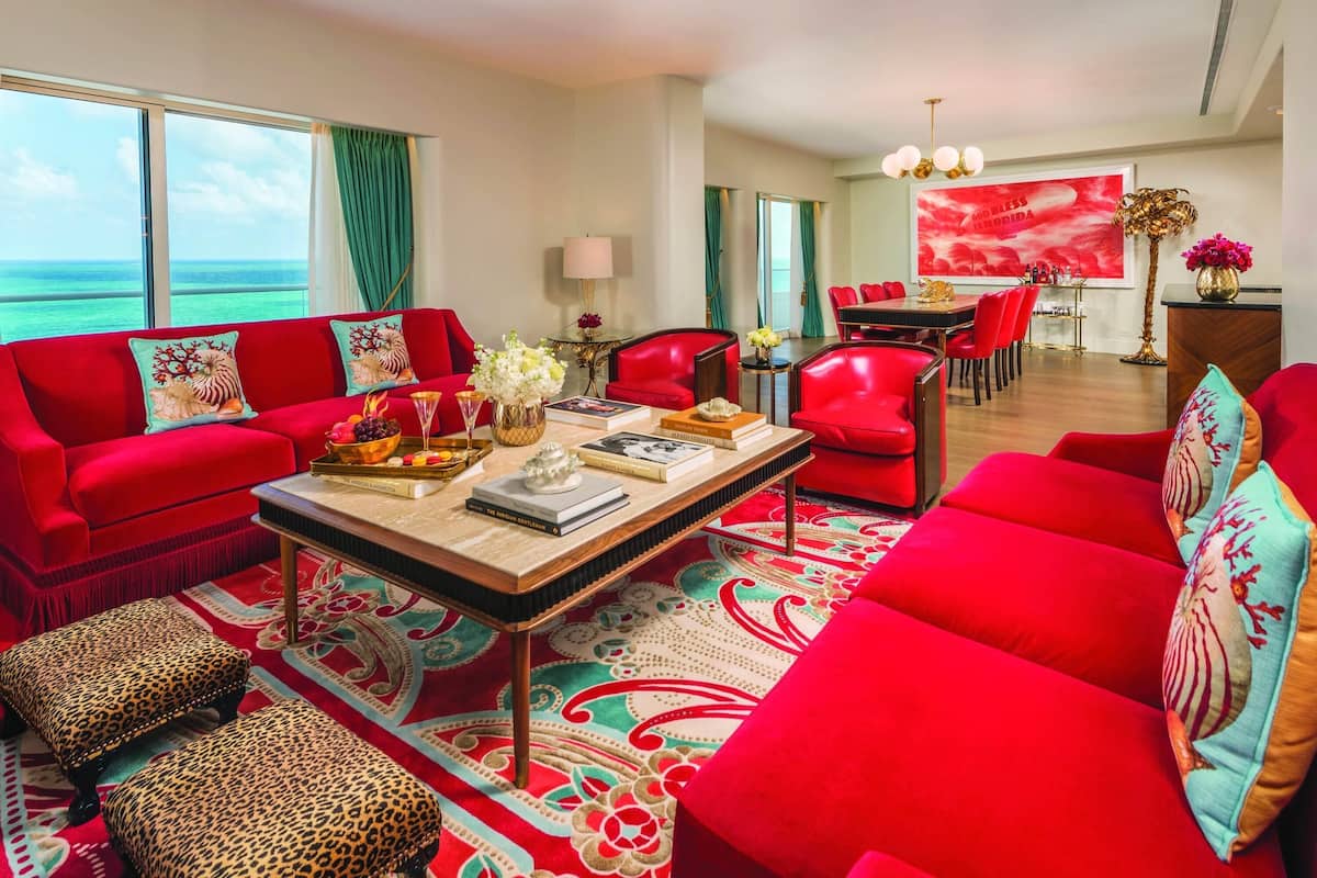 Suite Premier, 3 chambres, au bord de lâocĂ©an | Literie de qualitĂ©, minibar, coffre-fort, systĂšme dâinsonorisation