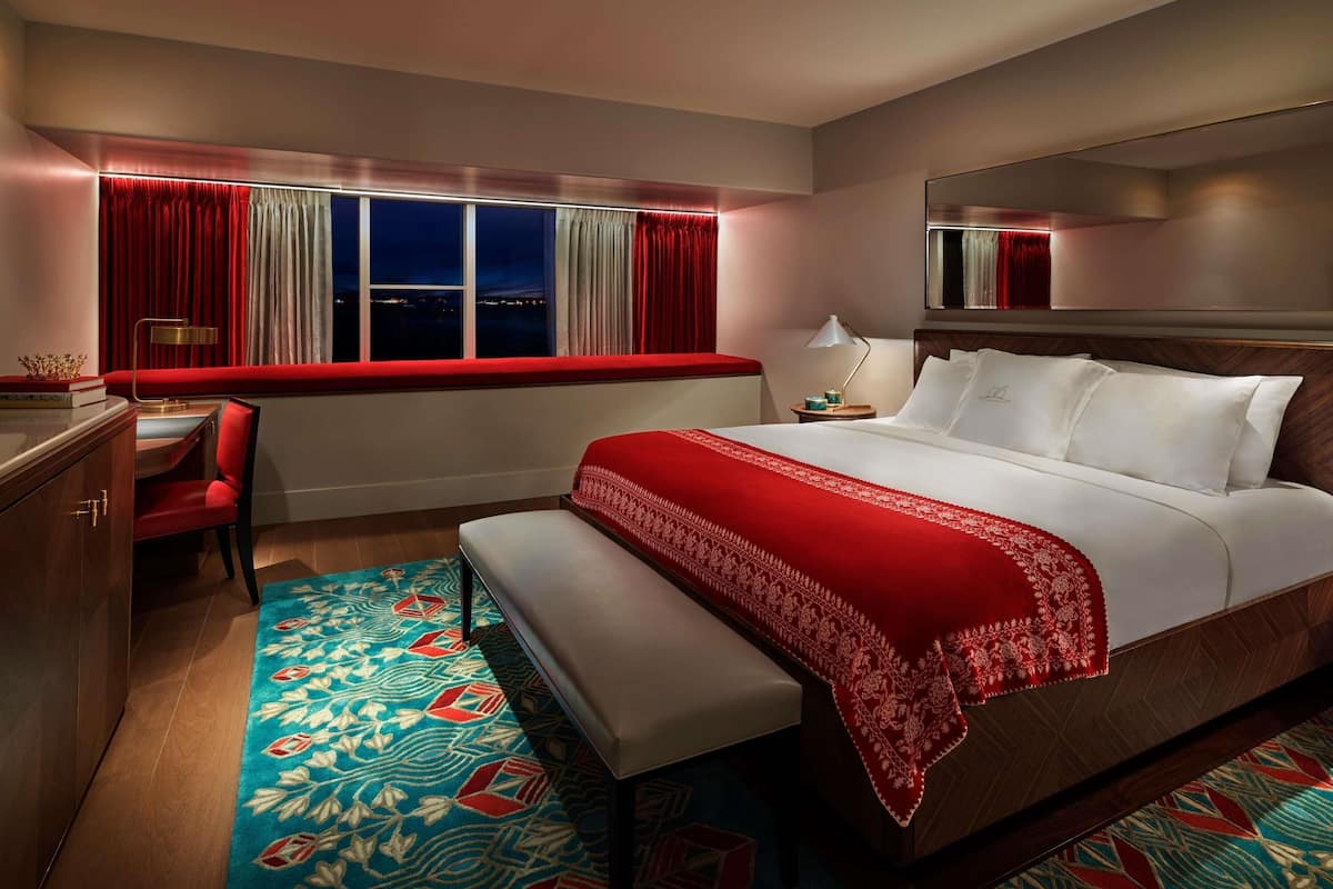 Premium bedding, minibar, in-room safe, soundproofing