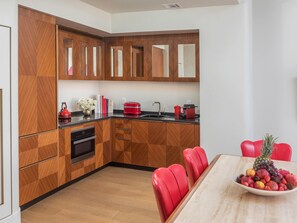 Bay View 2 Bedroom Suite | Premium bedding, minibar, in-room safe, soundproofing
