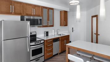 In-room safe, desk, laptop workspace, blackout drapes