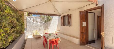 Cottage, 2 kamar tidur, area taman | Teras/patio